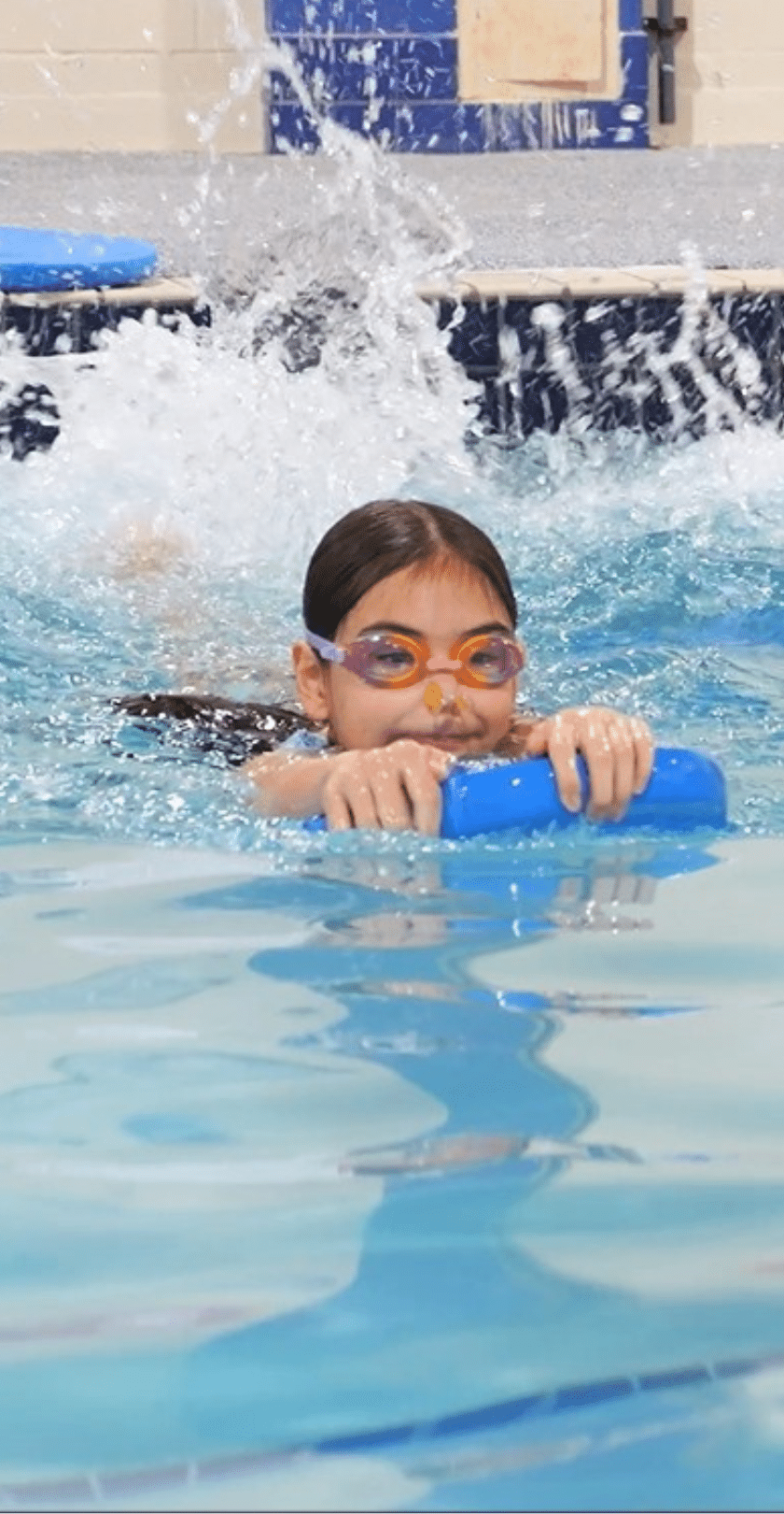 Swimmer kicking Swimmer kicking